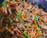 A picture of step 6 of Egg Chowmein.