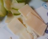 A picture of step 1 of The Apple Sandwich.
