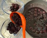 A picture of step 5 of Cherry Compote.