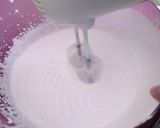 A picture of step 1 of Pistachio icecream.
