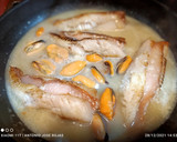 Foto del paso 3 de la receta: Filetes de gallineta con velouté de mejillones