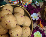 तिल मावा लड्डू (til mawa laddu recipe in Hindi) रेसिपी चरण 6 फोटो