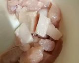 A picture of step 1 of Tandoori chicken roll.