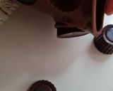 Foto del paso 4 de la receta: Bombones de chocolate casero con corazón de pistacho 💚 de la película Chocolat 📽