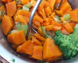 Foto del paso 1 de la receta: Hamburguesa de boniato enriquecida con Agua de mar