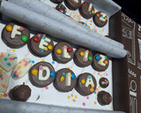 Foto del paso 4 de la receta: Oreos bañadas y chocolates para los más peques !!!