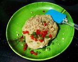 A picture of step 4 of Tri-colour Chicken Walnut Momos.