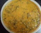 A picture of step 5 of Dal Palak.