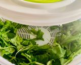 Foto del paso 2 de la receta: ENSALADA DE HOJAS VERDES 🍃 🥬🥗🥒🥬🍃🥗