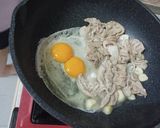 รูปขั้นตอนการทำที่ 3 ของ มะระหวานผัดไข่ใส่หมู