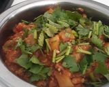 A picture of step 4 of Shivratri special Lauki aur aloo ki sabji.