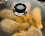 Foto del passaggio 4 della ricetta Cosce di Pollo Saporiti