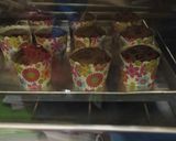 Foto langkah ke 4 dari resep Muffin Coklat Simple.