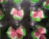 Foto langkah ke 9 dari resep Bolu Kukus Mekar Semangka.