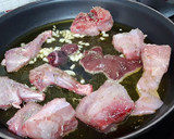 Foto del paso 2 de la receta: Conejo con fideos