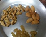 A picture of step 1 of Sweet jaggery pulao.