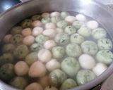 A picture of step 8 of Two-Color Ricotta Gnocchi with Cherry Tomatoes.
