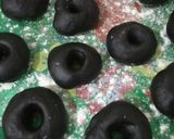 Foto langkah ke 5 dari resep Blackforest Donat.