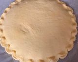 Une image de l'étape 4 de Galette d’anniversaire à la crème frangipane.