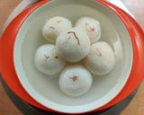 રસગુલ્લા (Rasgulla Recipe In Gujarati) રેસીપી સ્ટેપ5ફોટો