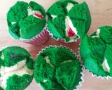 Foto langkah ke 7 dari resep Bolu kukus semangka.