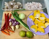 Foto langkah ke 1 dari resep Seafood Saus Merah Pedas / Saus Padang.