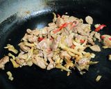 榨菜炒豬腱的食譜步驟4照片
