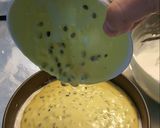Hình bước làm 9 của món Bánh Pho mát Chanh dây và Việt quất, không dùng oven
