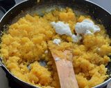 A picture of step 4 of Orange flavour modak.