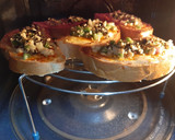 A picture of step 3 of Pizza Toast in 10 minutes.