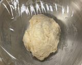 A picture of step 1 of Shrimp mayo pizza.