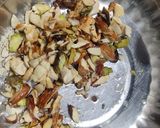 સેવૈયા ખીર (Sevaiya Kheer Recipe In Gujarati) રેસીપી સ્ટેપ2ફોટો