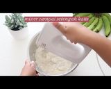 Foto langkah ke 2 dari resep Roti Pisang Cokelat Keju.