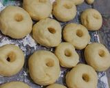 Foto langkah ke 8 dari resep Donat Kentang.