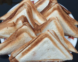 Foto langkah ke 3 dari resep Roti Panggang Simple.