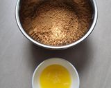 Foto langkah ke 3 dari resep Crumble Cheesecake.