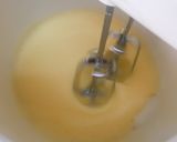 Hình bước làm 1 của món Bánh bông lan sữa tươi