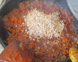 Foto del paso 5 de la receta: Pasta con salsa boloñesa y nueces