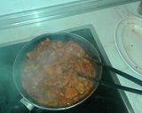 Foto del paso 5 de la receta Lomo con setas y salsa de tomate