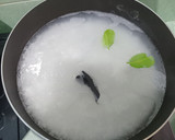 Foto langkah ke 2 dari resep Bubur Ayam Kuah Soto.