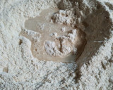 Foto del paso 3 de la receta: Pan rústico natural (baguette)