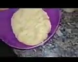 صورة لخطوة 2 من وصفة كسرة رخسيس و لا اروع 😋 الوصفة في قناتي
