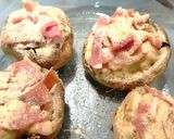 Une image de l'étape 5 de Champignons farcis au Comté, jambon et lardons grillés.