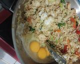 รูปขั้นตอนการทำที่ 7 ของ ข้าวผัดกุ้งหมูสับ