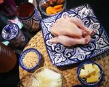 Une image de l'étape 1 de Tajine poulet aux dattes et abricots #platsdexception.