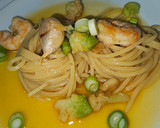 Foto del paso 7 de la receta: Spaghetti con verdura y langostinos al ajillo