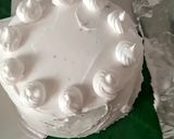 A picture of step 14 of Bran Flour Cake and Cupcakes (for my Birthday today!).