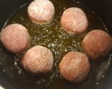 A picture of step 5 of Spanish-Style Meatballs in Sauce.