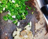 Hình bước làm 1 của món Cá ngừ kho cà