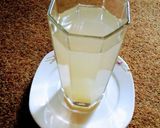 A picture of step 3 of Lemon Water.